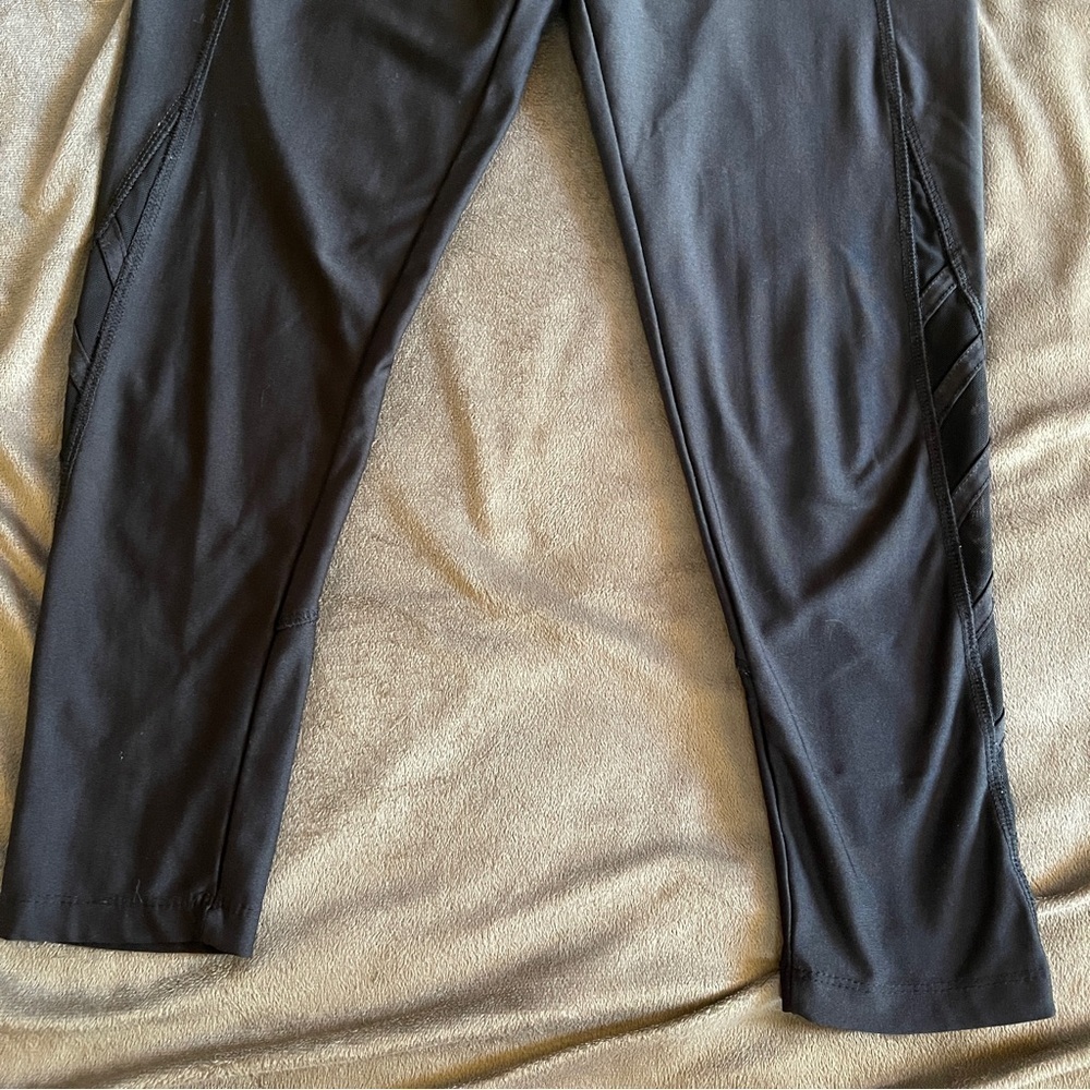 4 for 16$ Black Athletic Workout Leggings - Picture 5 of 9